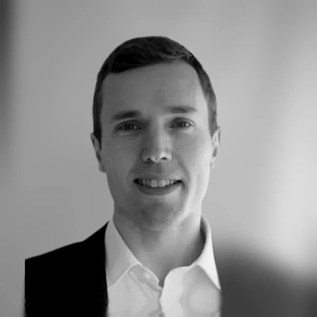 Simon Knowles